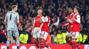 面对强大的 面对强大的