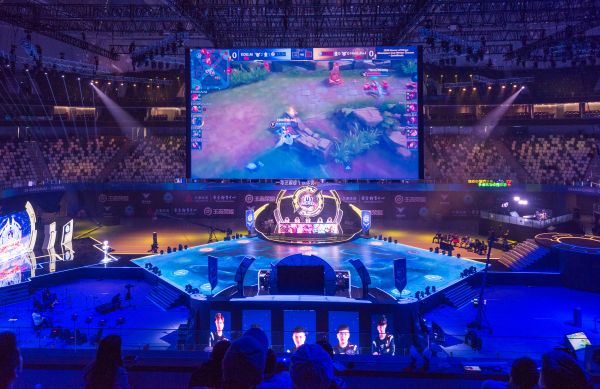 评论员在谈 评论员在谈